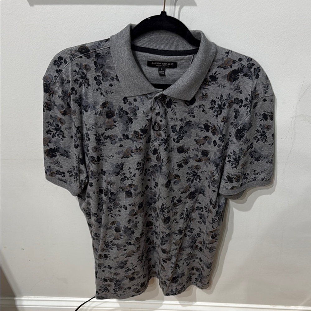 Banana Republic Gray and Black Polo Shirt with All-Over Print